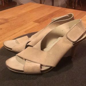 Pedro Garcia suede nude low heels